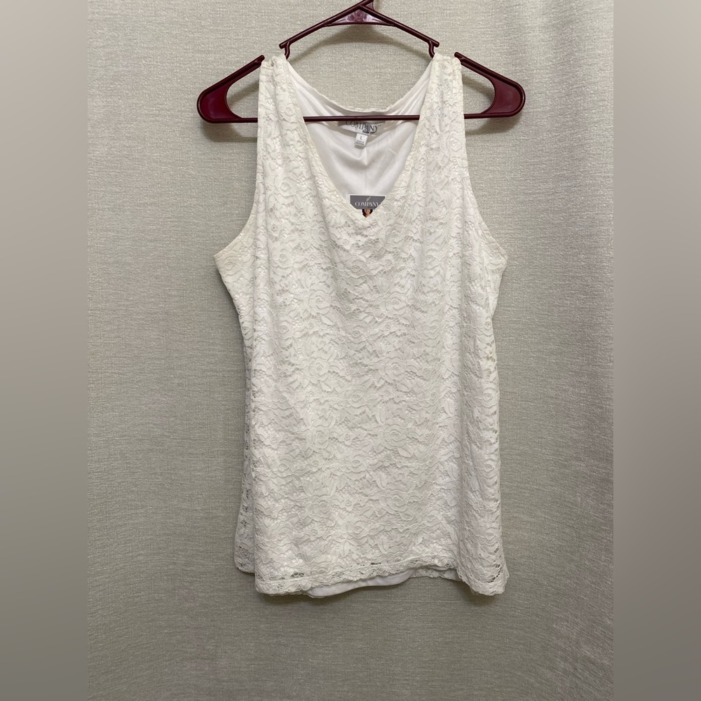 NWT Ellen Tracy White Lace Top